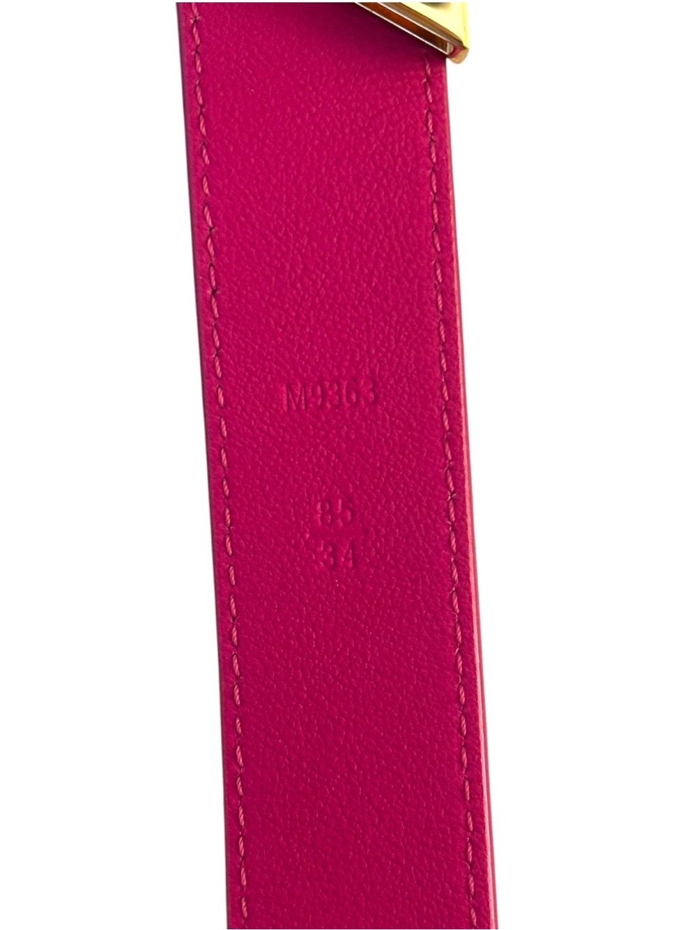 Louis Vuitton Pink Taurillon Essential Silver and Gold V Belt - Size 85/34 - Picture 7 of 7